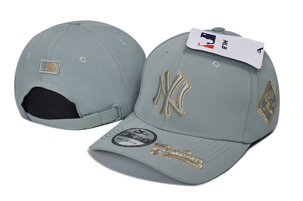 MLB New York Yankees Gold Embroidered Baseball Cap | Premium 39THIRTY Unisex Strapback