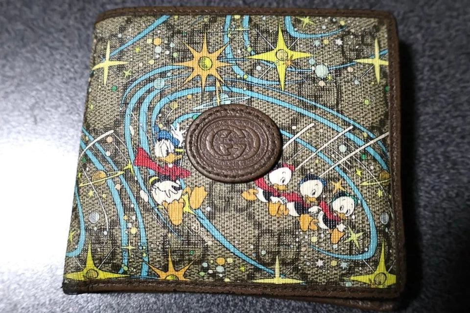 Gucci Disney Collaboration Donald Duck Fold Wallet GG Supreme Brown C315 Premium Inspired Version