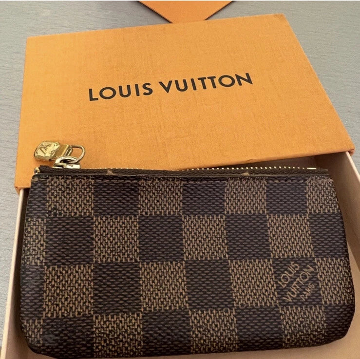 Louis Vuitton Key Pouch M62650 Premium Inspired Version